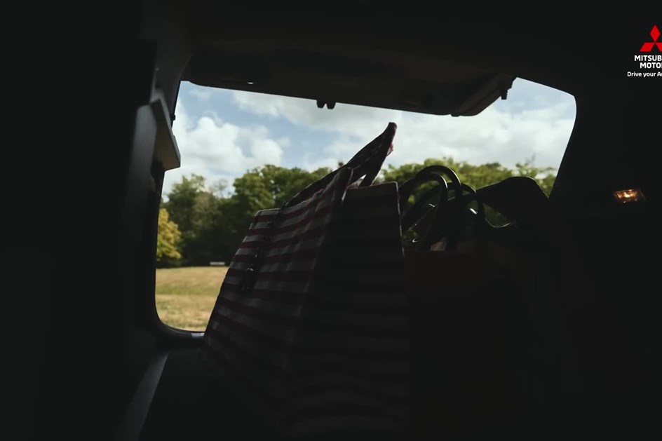 Mitsubishi Grandis segue passos ''familiares'' do Renault Symbioz