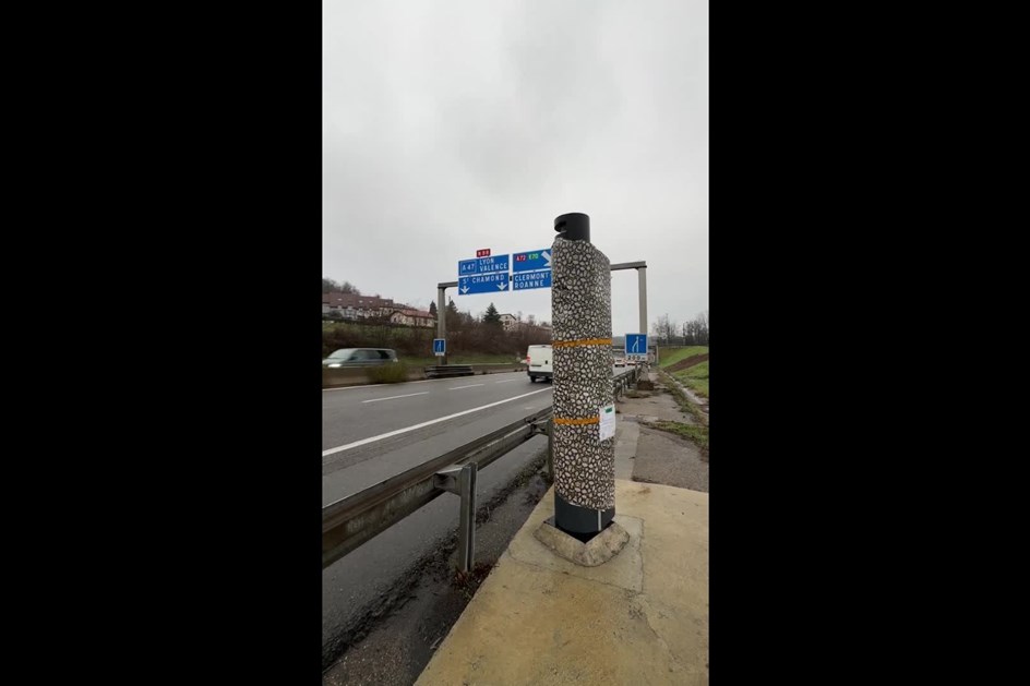 Em França ''embrulham'' radares para ''oferecer'' no Natal…