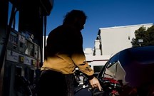 Preços dos combustíveis em acalmia na segunda-feira