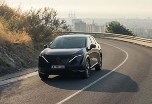 Nissan Ariya pode ser recarregado pelo sol... mas ainda é só um protótipo!