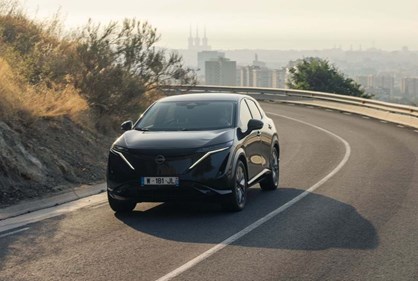 Nissan Ariya recarregado pelo sol... mas ainda é só um protótipo!