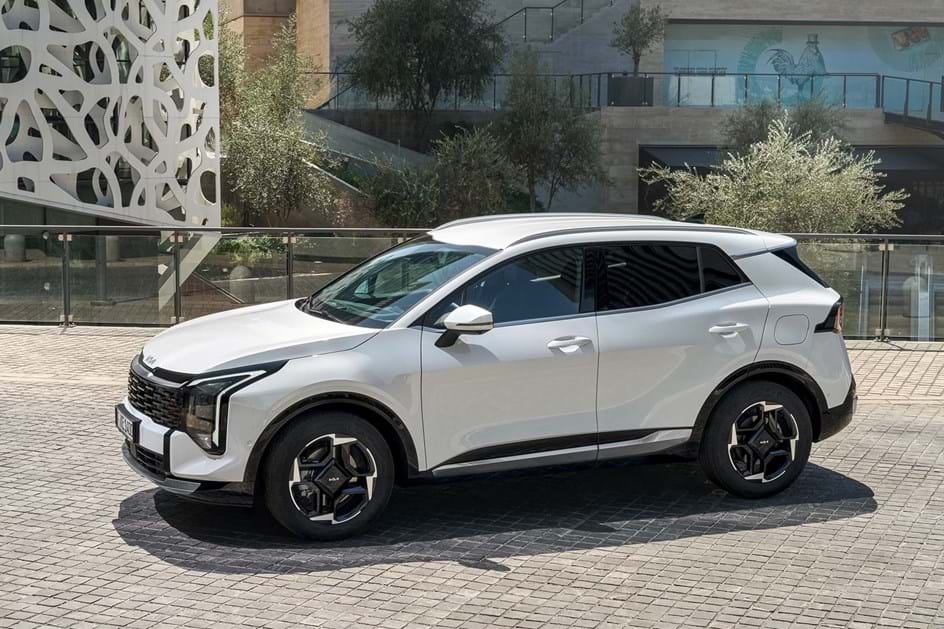 Kia Sportage reinventa-se para manter-se como familiar de eleição