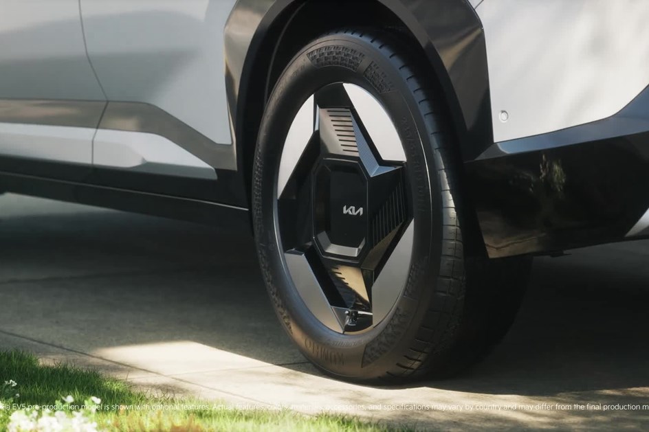 Ambicioso: Kia EV5 quer ser o ''eléctrico'' ideal para toda a família