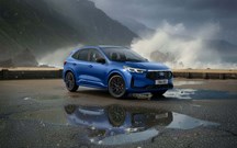 Gama Ford Kuga assume BlueCruise para a condução ''sem mãos''