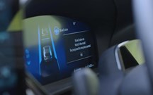 Gama Ford Kuga assume BlueCruise para a condução ''sem mãos''