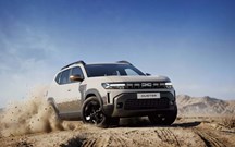 Dacia Duster ainda mais 'off-roader' com especial Spirit of Sand