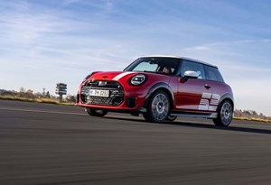 Mini 1965 Victory Edition festeja conquista do Rali de Monte Carlo