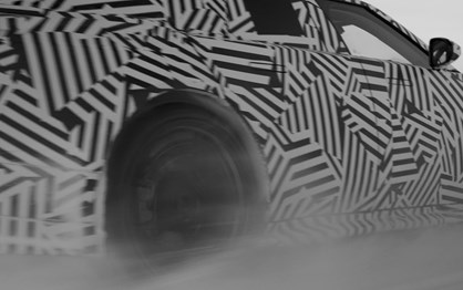 Estreia para breve: GT eléctrico da Jaguar acelera 1.000 cv na neve