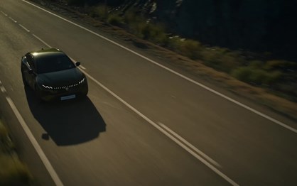 Peugeot 408 renova-se com mais estilo e tecnologia; saiba os preços