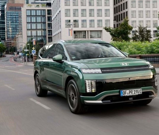 Conforto tecnológico: Hyundai Ioniq 9 abre pré-reservas