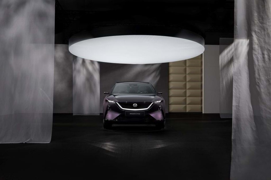Mazda CX-6e só chega no Verão mas já pode ser reservado com desconto