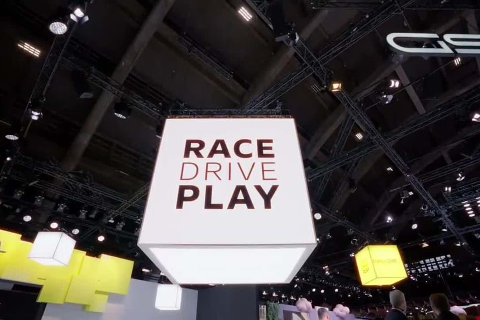 Opel Astra mais refinado define preços e abre reservas