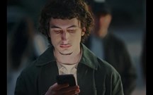 Evite amêndoas ''amargas'' na Páscoa: vídeo alerta peões para distrações ao telemóvel