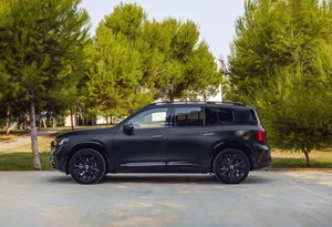 Mercedes-Benz GLB 100% híbrido define preços e abre reservas