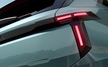 Modular em forma de SUV coupé: Dacia Striker vai atacar pelo preço