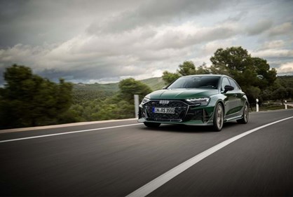 RS 3 Competition Limited festeja 50 anos do 5 cilindros da Audi
