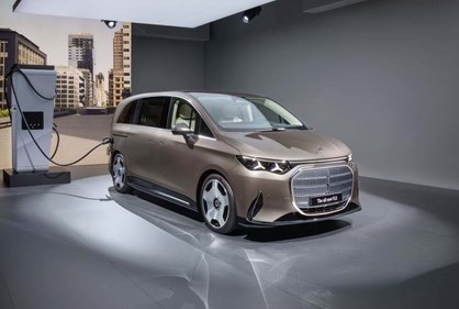 Mercedes-Benz VLE assume luxo do Classe S em formato XXL