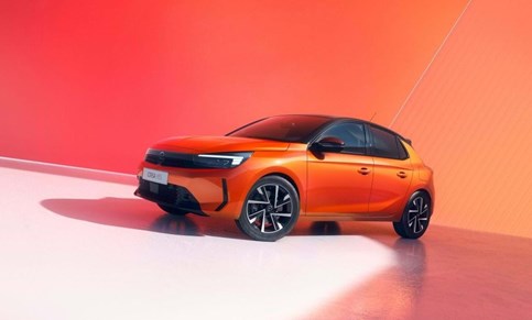 Opel Corsa Yes ganha nova cor com mais equipamento de série