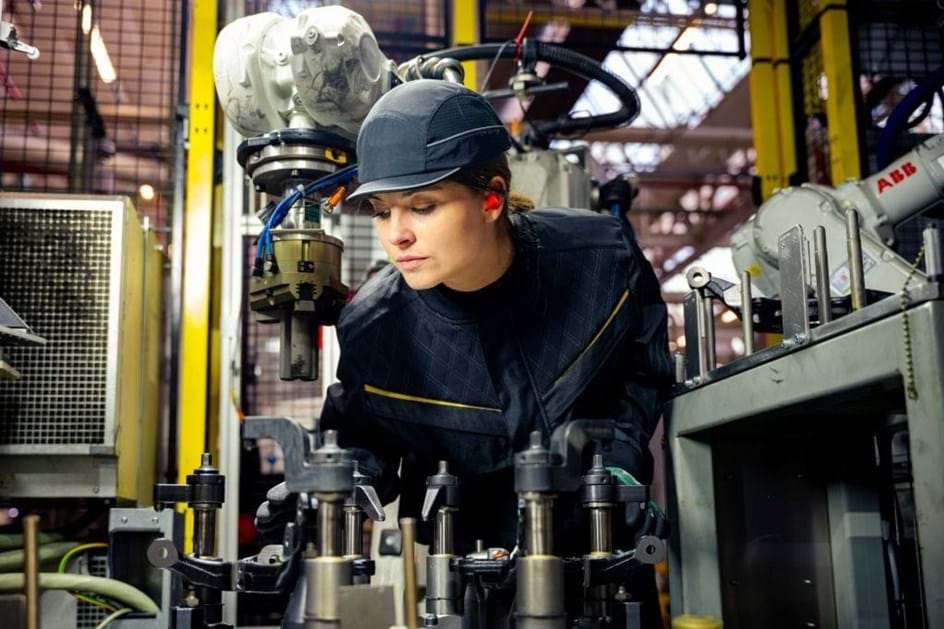 Estratégia para vencer: Renault acelera transição eléctrica apoiada nos híbridos