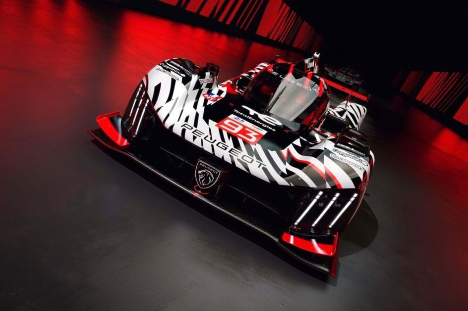 Ataque total : Stellantis leva oito marcas e mais de 60 modelos a Paris