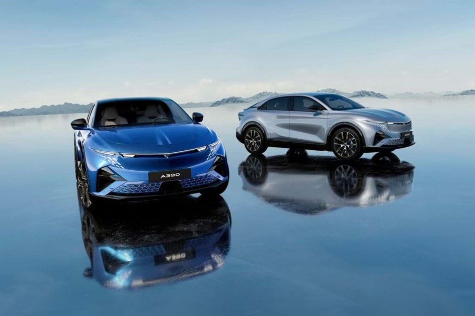 Pelo gozo da condução desportiva: Alpine A390 abre encomendas