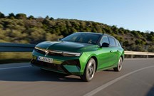 Opel Astra Electric ganha tecnologia V2L para carregar dispositivos eléctricos