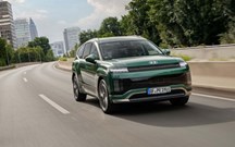 Um ''autocarro'' de luxo: Hyundai Ioniq 9 define preço e abre encomendas