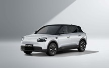 Só lhe falta o nome: Ebro tem novo 'hatchback' eléctrico