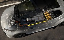 Mazda2 Hybrid mais equipado de série logo na entrada de gama