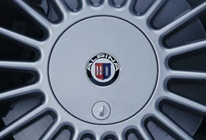 BMW Alpina revela ''carta de intenções'' em filme