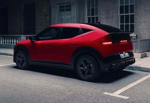 Hyundai Ioniq 3 em tom desportivo assume 496 km eléctricos