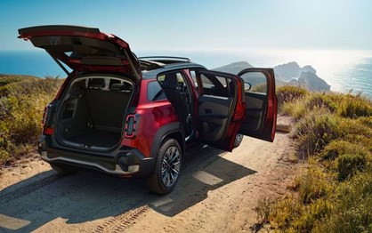 Plein Sud é a solução descapotável do R4 E-Tech Electric para gozar o bom tempo