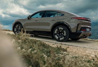 Desafio eléctrico: Porsche Cayenne Coupé lançado aos 1.156 cv!