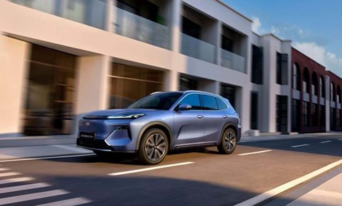 Salvador Caetano Auto vai distribuir carros chineses da Geely