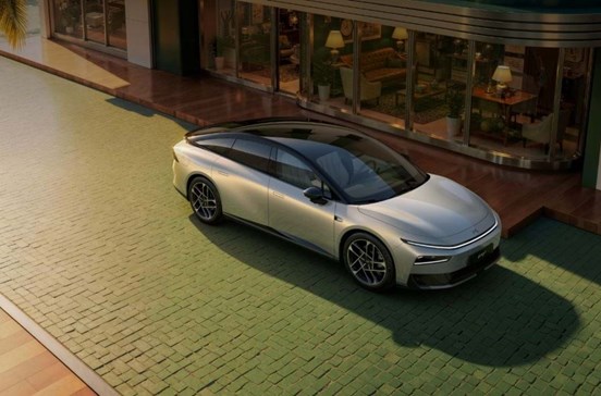 Xpeng P7+ tem tudo para seduzir; pré-reservas já abriram