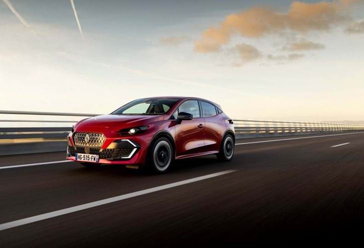 Renault Clio Eco-G 120 chega no Verão; saiba os preços da gama