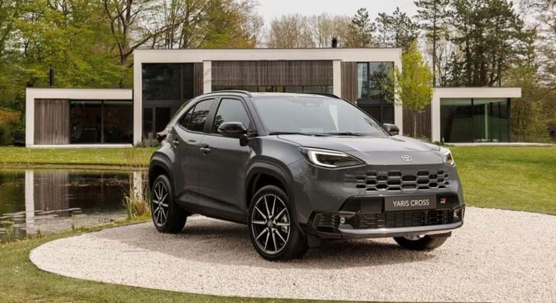 Toyota Yaris Cross retocado para manter-se na crista da onda