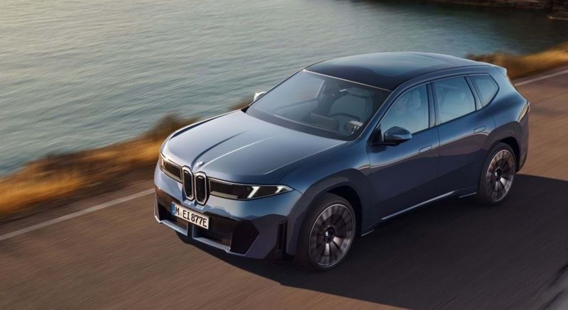 BMW iX3 tem versão mais acessível com 635 km eléctricos