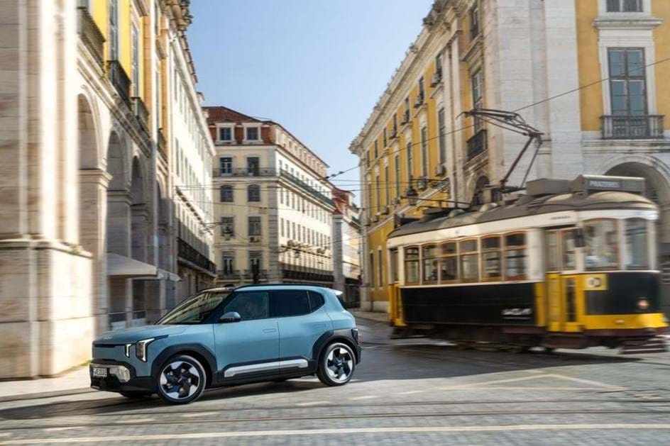 Kia EV2 acelera em Lisboa: pequeno no tamanho, prático no dia a dia