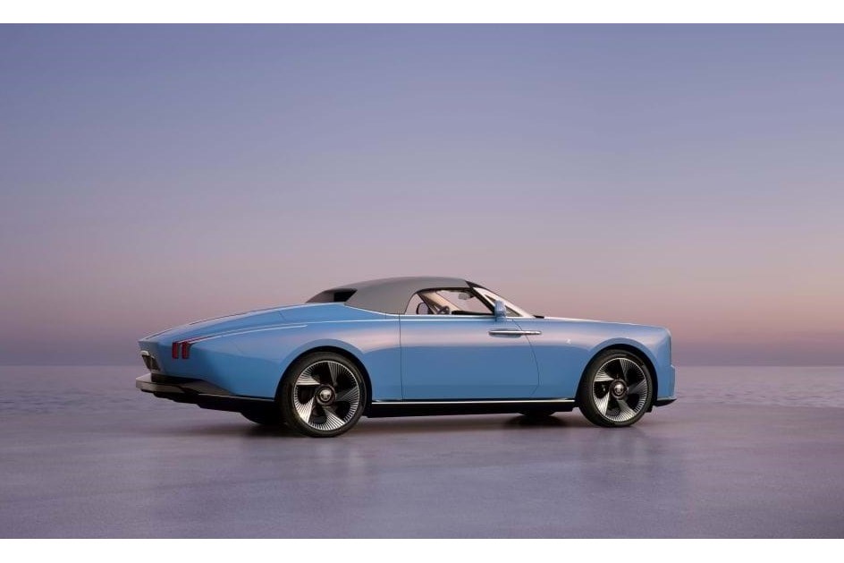 O novo rouxinol da Rolls-Royce: Project Nightingale estreia Coachbuild Collection