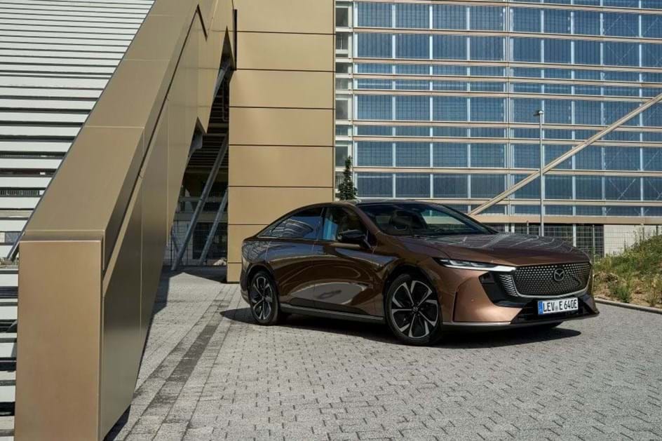 Mazda6e Long Range ao mesmo preço da versão Standard Range