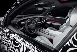 É enorme: Audi mostra interior do Q9 antes da estreia