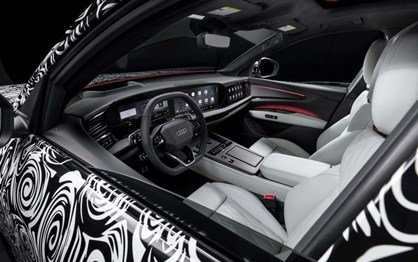 É enorme: Audi mostra interior do Q9 antes da estreia