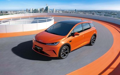 BYD Dolphin G DM-i: um híbrido 'plug-in' inédito para a cidade