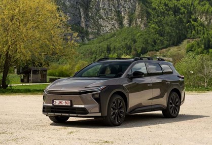 Paixão pela aventura em família: Toyota bZ4X Touring já tem preços