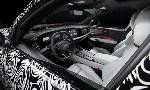 É enorme: Audi mostra interior do Q9 antes da estreia