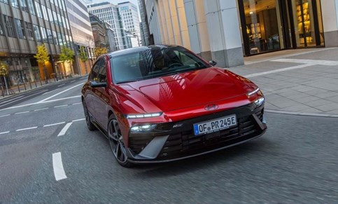 Renovação completa: Hyundai Ioniq 6 já tem preço e reservas abertas