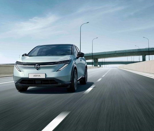 Nissan Ariya ganha mais tecnologia em renovação distinta
