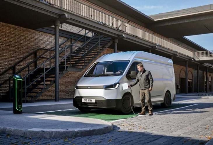 Entregas porta a porta: Ford Transit City revela preços e abre reservas
