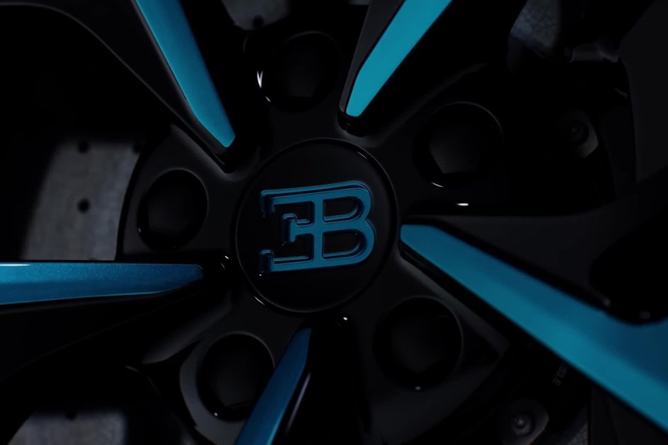 Inédito Bugatti W16 Mistral Fly Bug assume a ''beleza'' duma libélula 